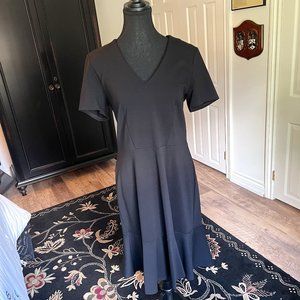 SET Classic Zip Black Dress